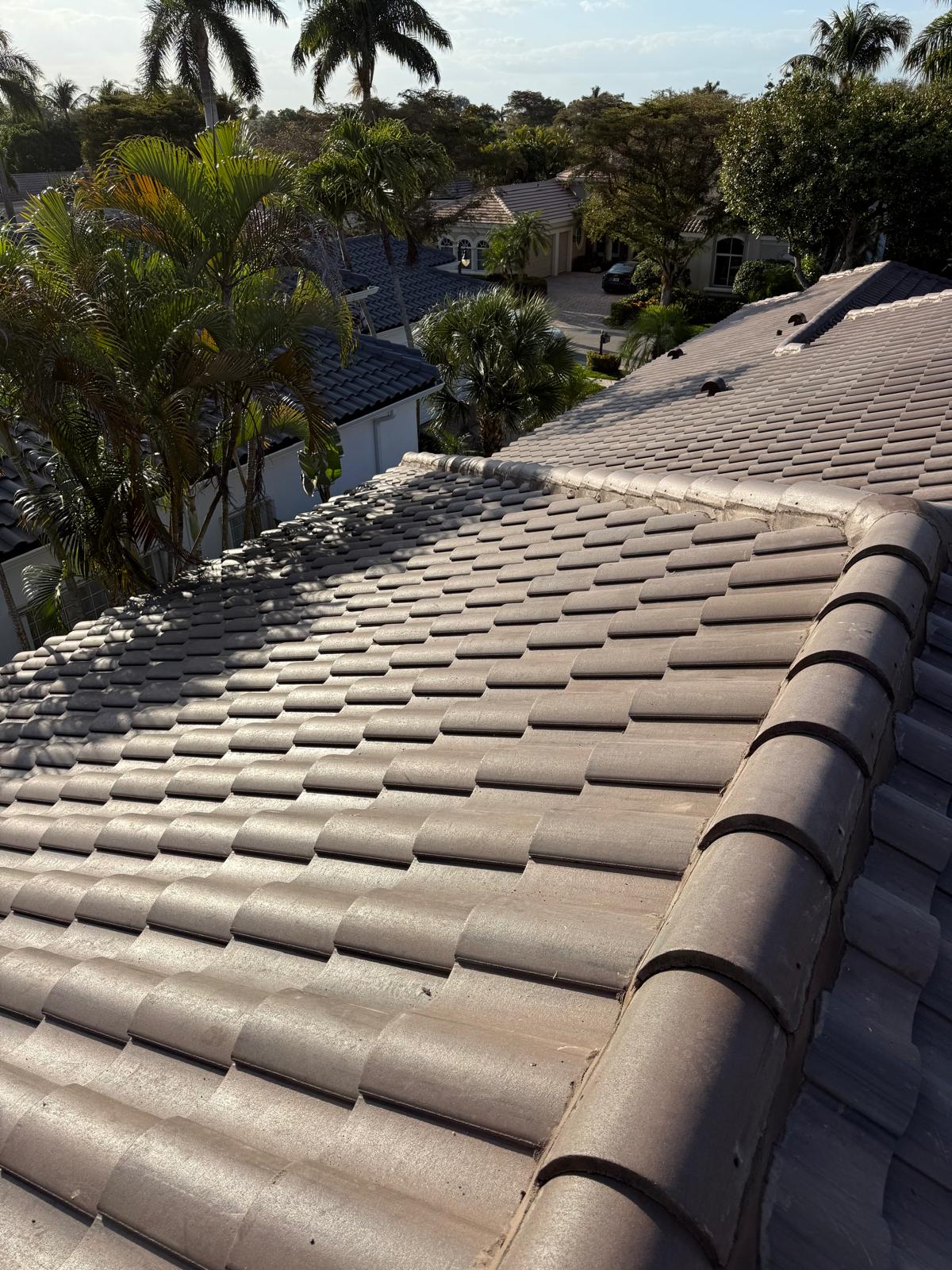 Standing seam metal roof