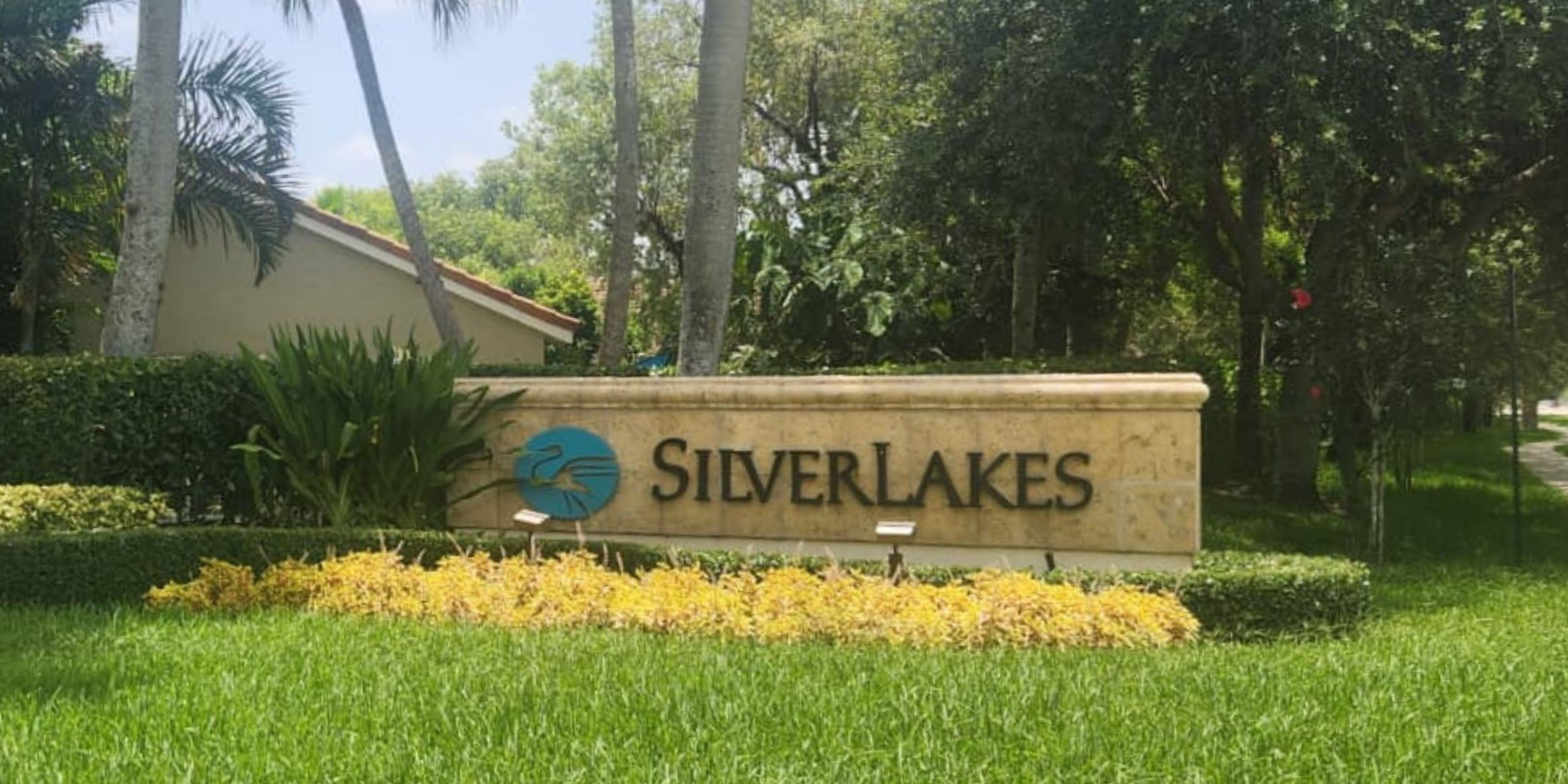 SilverLakes community entrance monument sign in Pembroke Pines, Florida