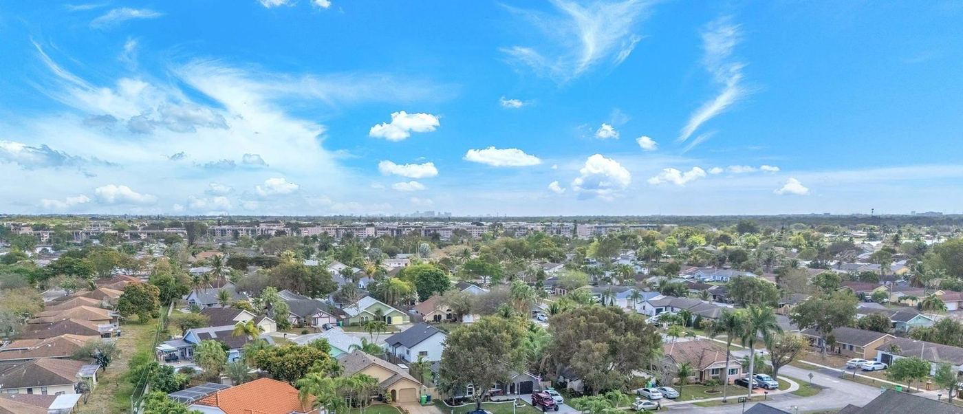 Aerial view of a residential neighborhood in Sunrise, Florida